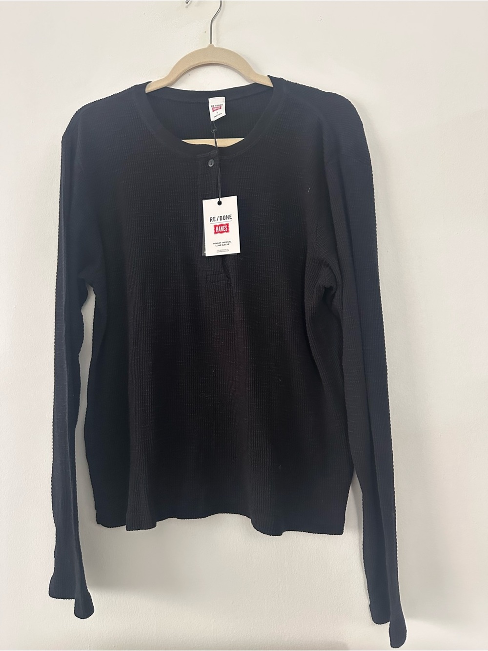 NWT Re/Done x Hanes Henley Thermal Long Sleeve in black 100% cotton